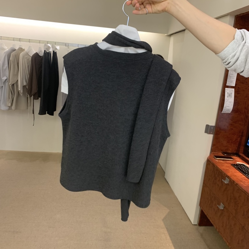 DEUO韓國代購女士新款真品熱賣時尚休閑人氣推薦馬甲DEUO馬甲