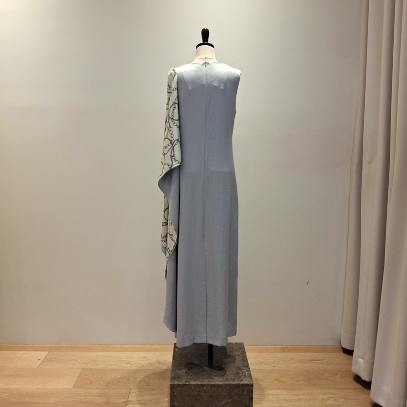VAN NZILL韓國代購女裝新品熱賣推薦時尚人氣連衣裙天絲VAN NZILL連衣裙