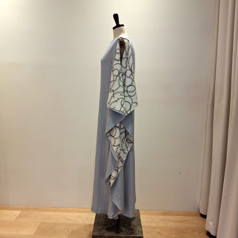 VAN NZILL韓國代購女裝新品熱賣推薦時尚人氣連衣裙天絲VAN NZILL連衣裙