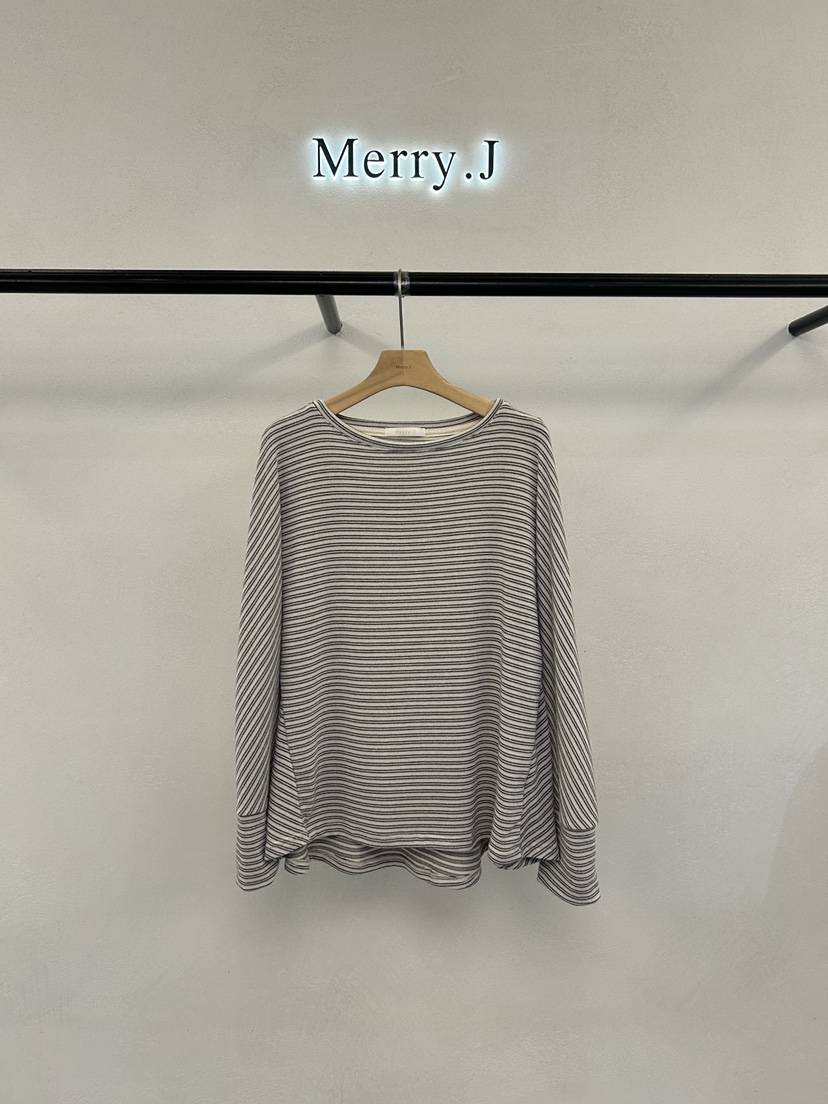 MERRY-J東大門直郵女士新款熱賣真品時尚推薦人氣長袖T恤MERRY-J長袖T恤圖色1