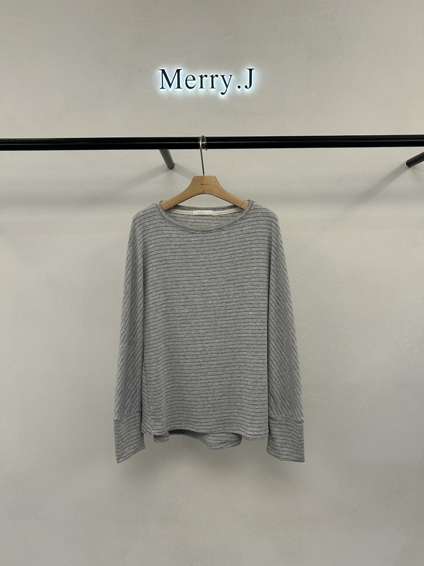 MERRY-J東大門直郵女士新款熱賣真品時尚推薦人氣長袖T恤MERRY-J長袖T恤圖色2