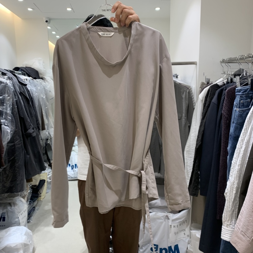 THE REST東大門實拍女裝新品人氣休閑推薦時尚襯衫蕾絲衫THE REST/UNNOEUD襯衫/蕾絲衫圖色1