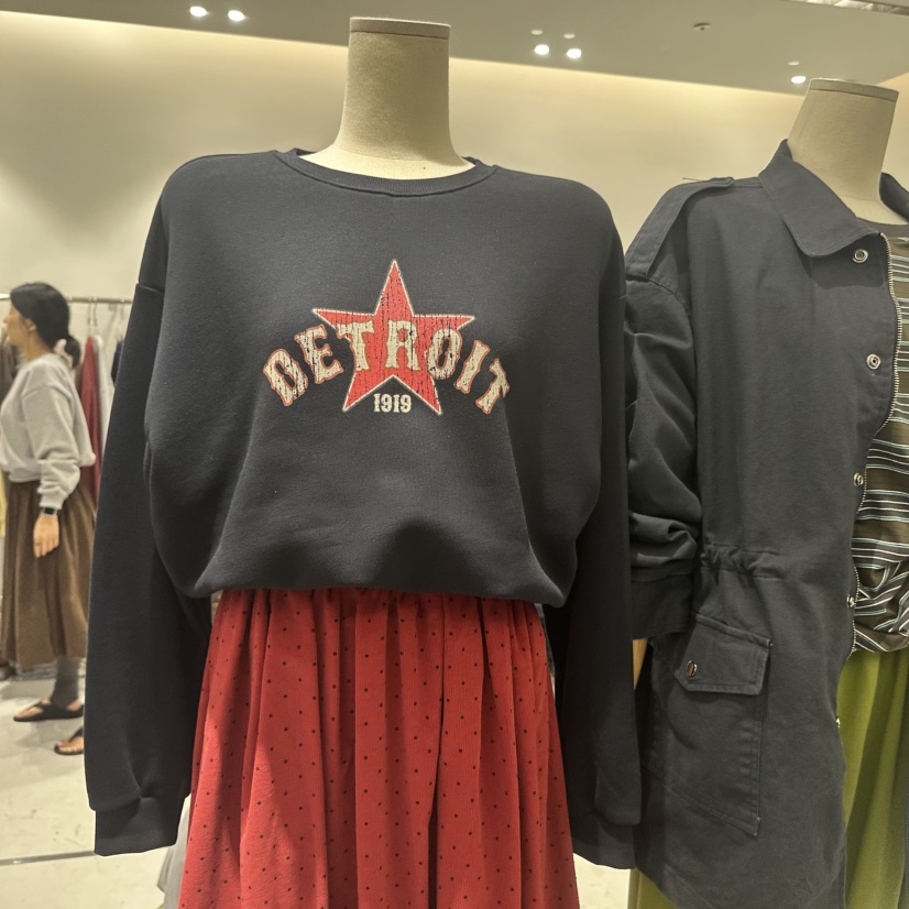 COMBO東大門直郵女士新款休閑人氣時尚熱賣真品推薦衛衣COM_BO衛衣圖色2