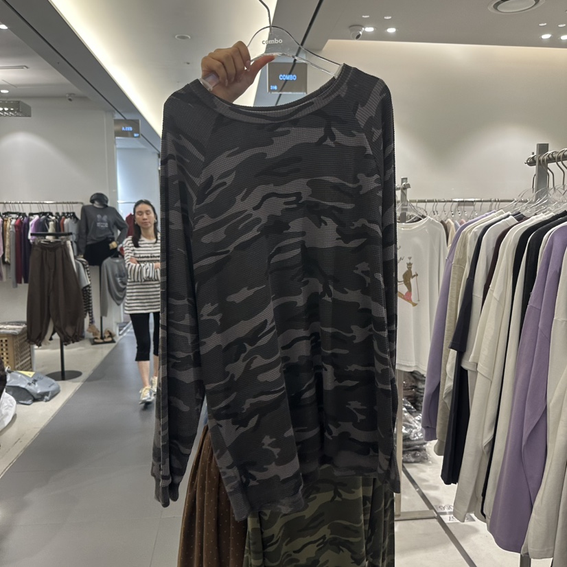 COMBO東大門直郵女裝新品人氣時尚熱賣休閑推薦真品長袖T恤COM_BO長袖T恤圖色2