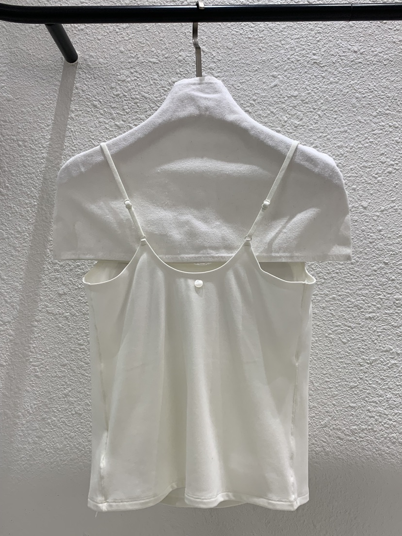 LUCY SALON韓國代購女裝新品時尚熱賣人氣職業推薦吊帶背心LUCY SALON吊帶/背心