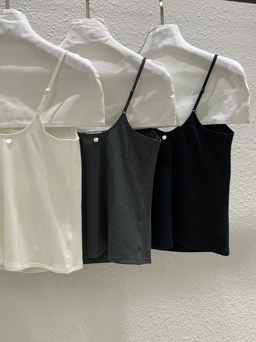 LUCY SALON韓國代購女裝新品時尚熱賣人氣職業推薦吊帶背心LUCY SALON吊帶/背心