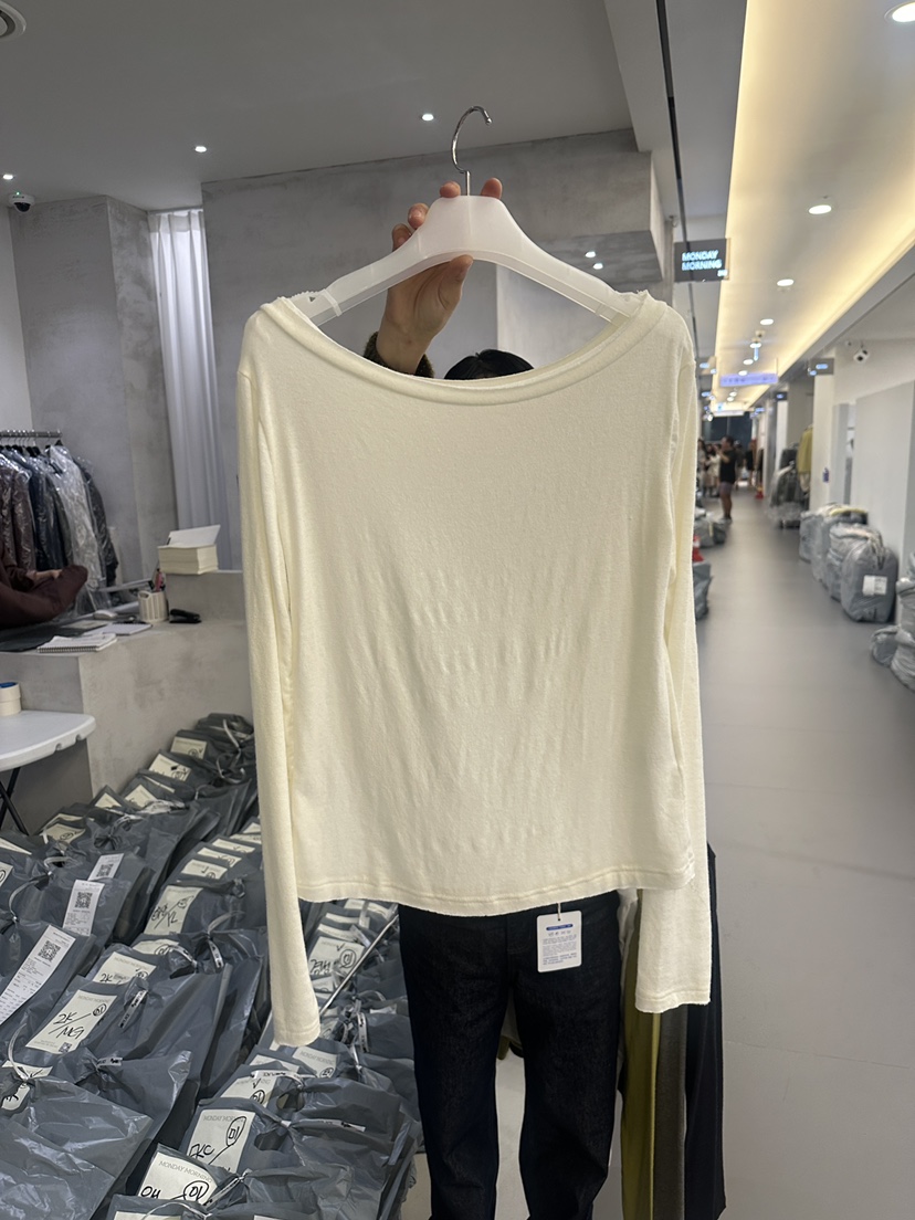 MONDAYMORING東大門實拍女士新品熱賣推薦真品時尚人氣T恤MONDAYMORINGT恤