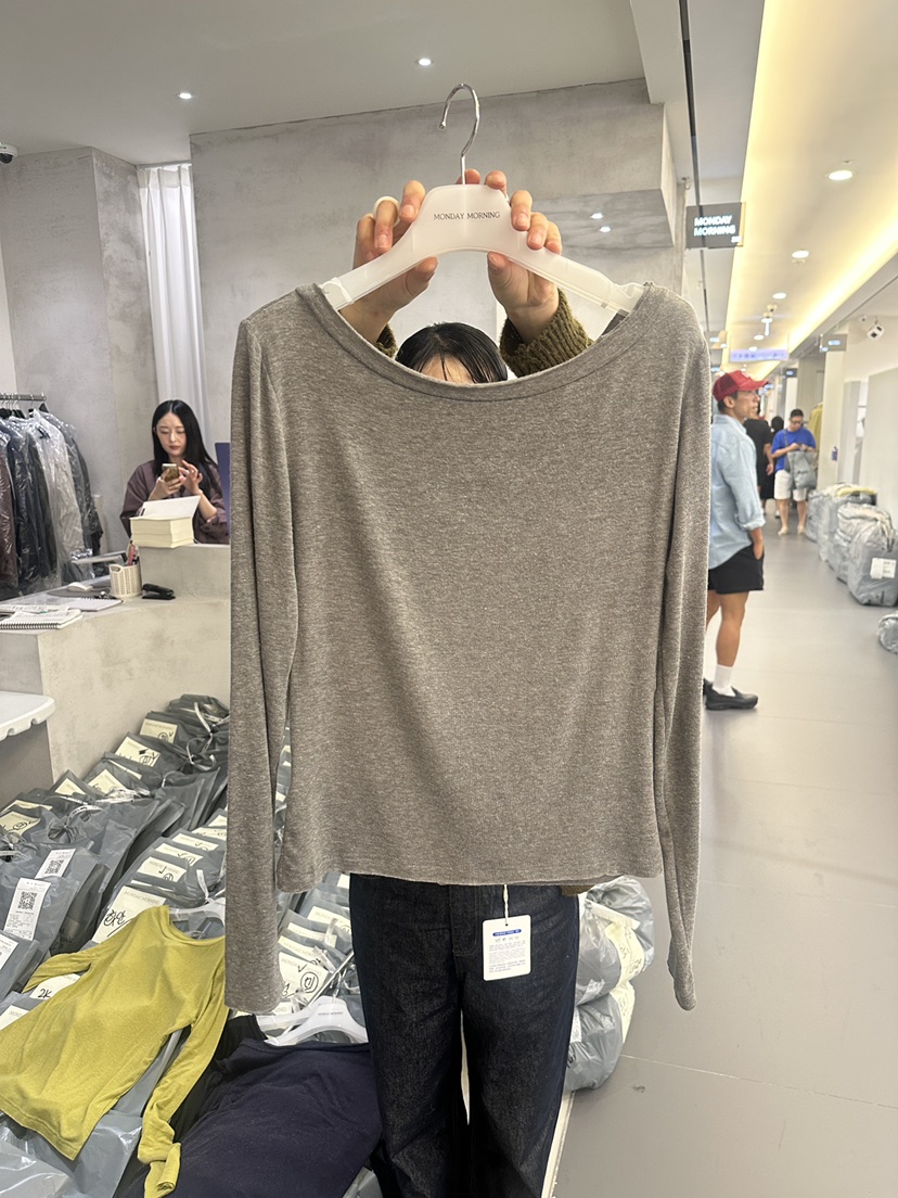 MONDAYMORING東大門實拍女士新品熱賣推薦真品時尚人氣T恤MONDAYMORINGT恤圖色4