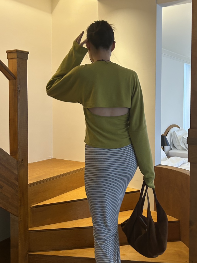 ME MO韓國代購女裝新款休閑真品時尚熱賣職業推薦長袖T恤ME MO長袖T恤