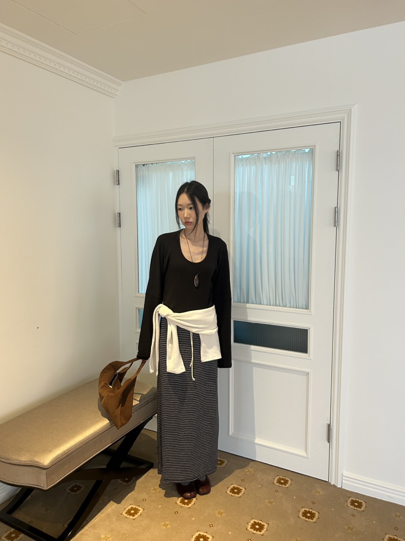 ME MO韓國代購女裝新款休閑真品時尚熱賣職業推薦長袖T恤ME MO長袖T恤