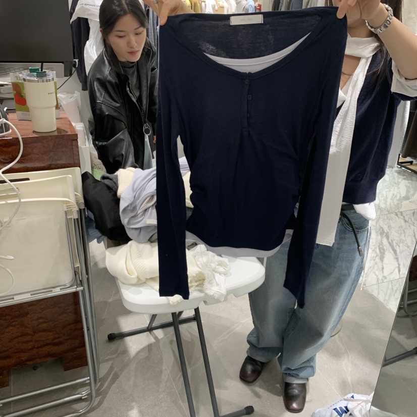 WELL ROW東大門直郵女士新品時尚長袖T恤假兩件撞色褶皺紐扣WELL ROW長袖T恤圖色3