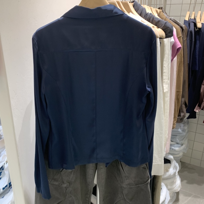 WELL ROW東大門直郵女士新品真品熱賣休閑襯衫蕾絲衫緞面WELL ROW襯衫/蕾絲衫