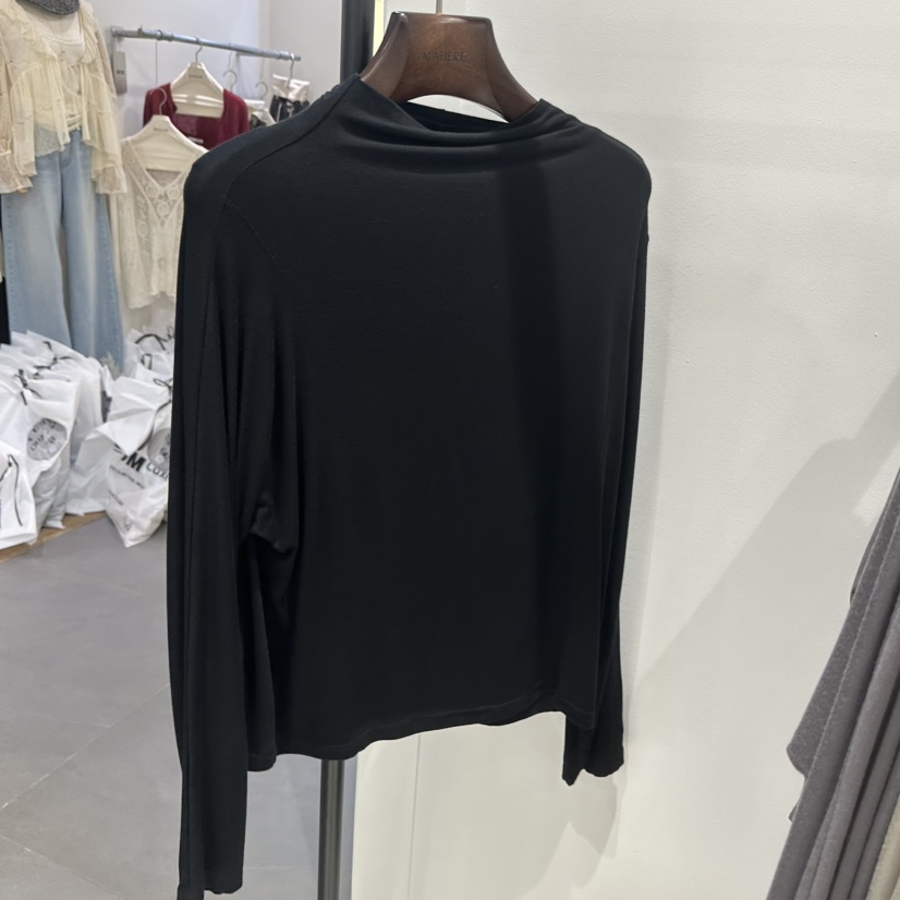 MATIERE東大門實拍女士新品熱賣休閑時尚真品推薦長袖T恤MATIERE長袖T恤圖色2