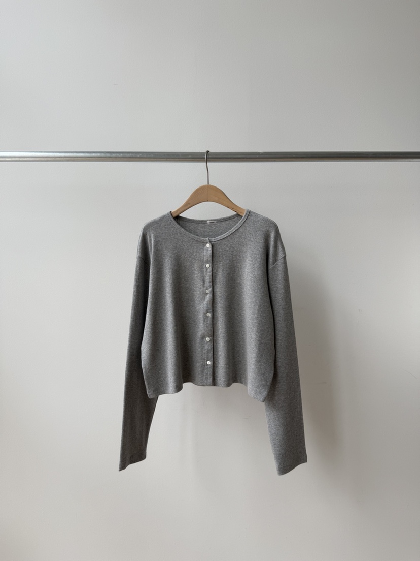 TAFFETA/MURET/ROBERTI韓國代購女士新品熱賣長袖T恤不含內搭TAFFETA/MURET/ROBERTI長袖T恤圖色3