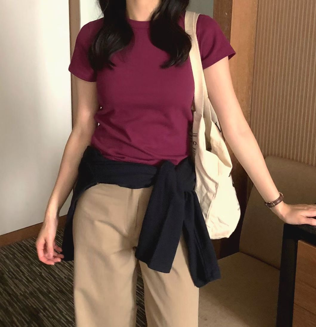 SATURDAY韓國代購女裝新品時尚熱賣休閑推薦人氣真品T恤SATURDAYT恤