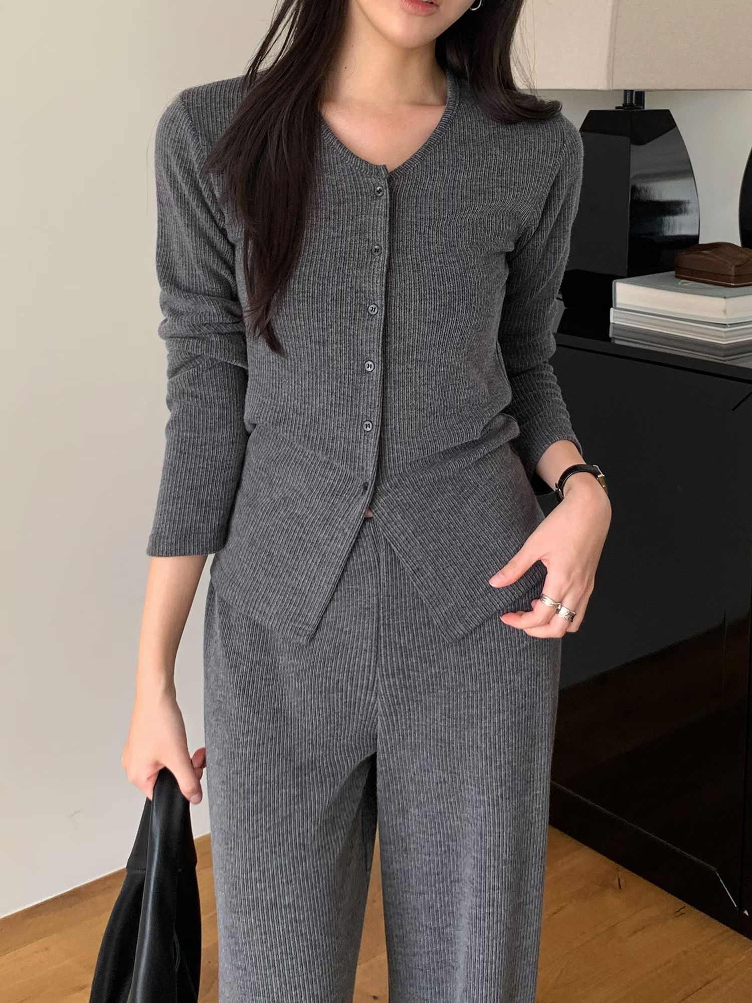 SATURDAY東大門代購女裝新品熱賣人氣時尚針織衫開衫羅紋SATURDAY針織衫圖色2