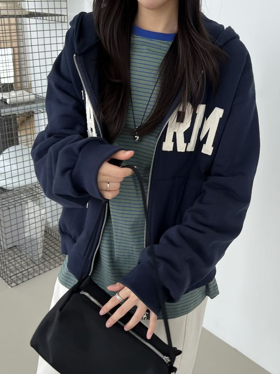 SATURDAY韓國代購女士新款休閑熱賣夾克拉鏈連帽衫不含內搭SATURDAY夾克