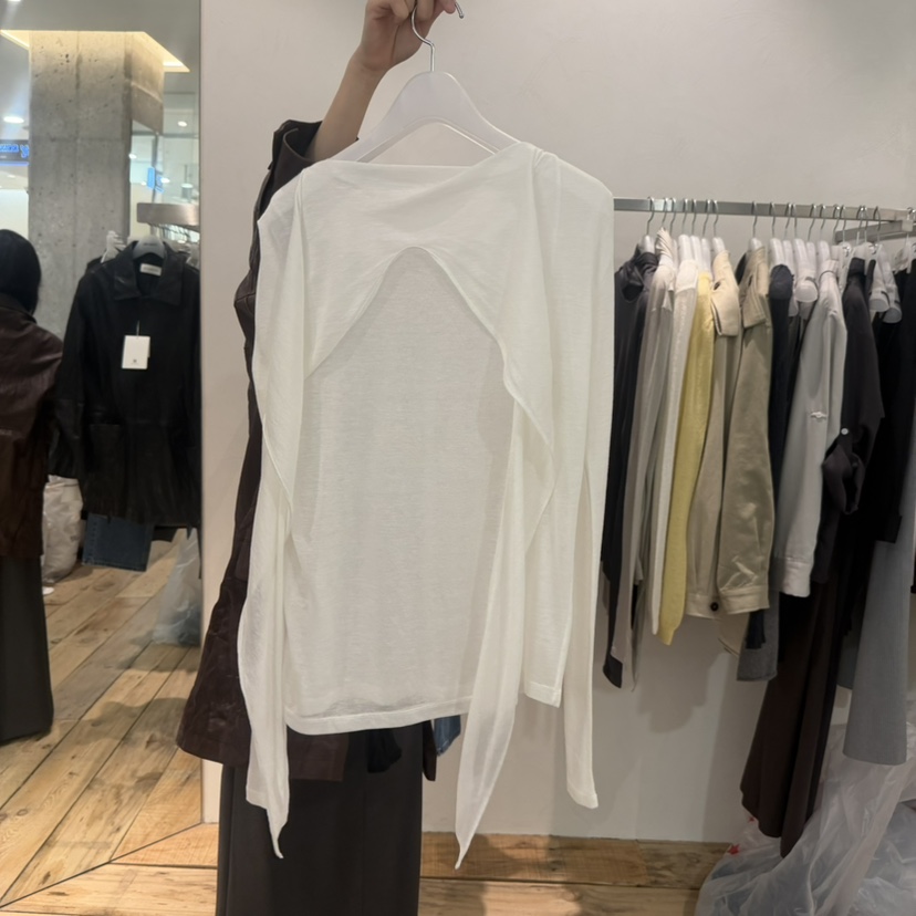CREAM VILLA東大門直郵女士新品時尚長袖T恤圍巾CREAM VILLA長袖T恤