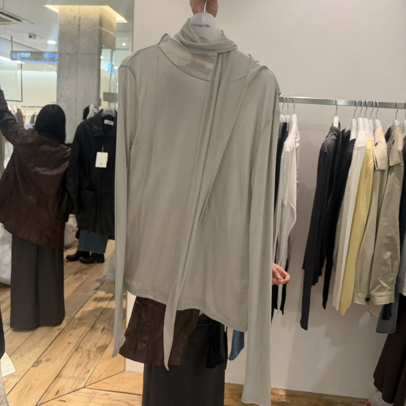 CREAM VILLA東大門直郵女士新品時尚長袖T恤圍巾CREAM VILLA長袖T恤圖色2