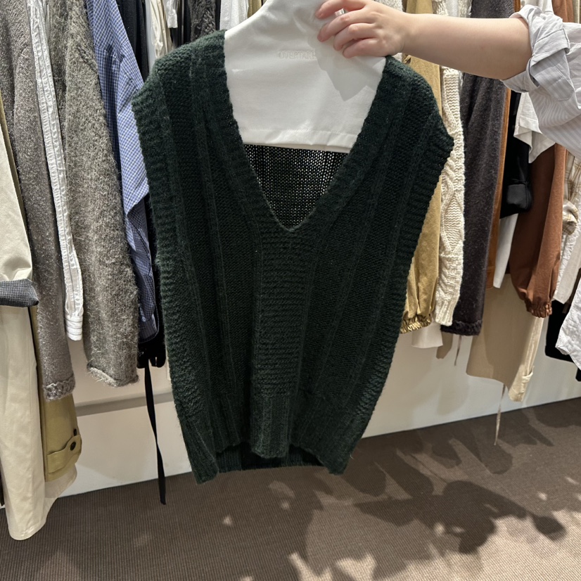 OVERTAKE東大門直郵女士新品推薦熱賣休閑時尚真品吊帶背心OVERTAKE吊帶/背心圖色2