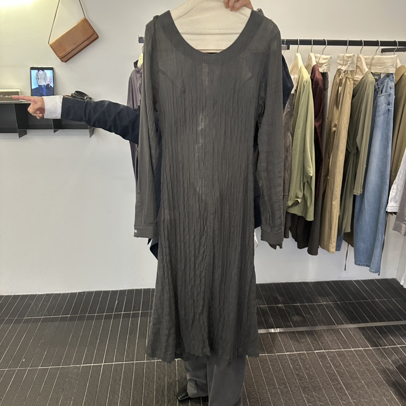 FIND-P韓國代購女士新品休閑推薦熱賣時尚真品連衣裙開衩FIND-P連衣裙圖色2