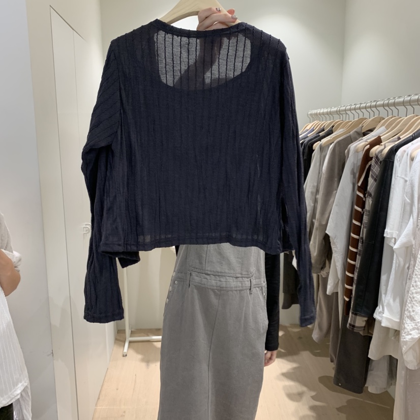LIFFEY韓國代購女裝新品人氣時尚真品熱賣長袖T恤不含內搭LIFFEY長袖T恤