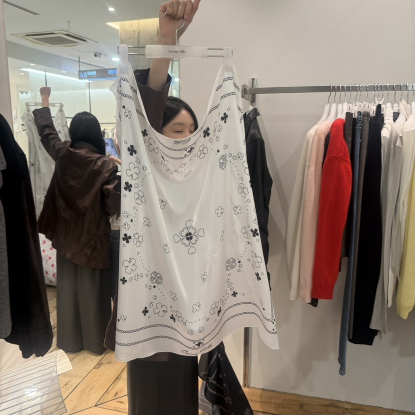 CREAM VILLA韓國代購女士新款真品圍巾披肩奶油色圍巾CREAM VILLA圍巾/披肩圖色1