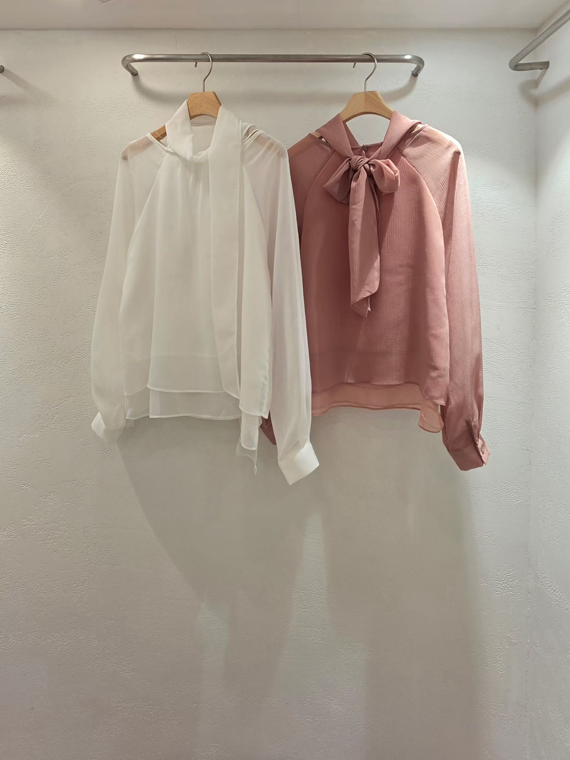 LOVE AND PEARLS東大門實拍女士新款時尚人氣襯衫蕾絲衫LOVE AND PEARLS襯衫/蕾絲衫