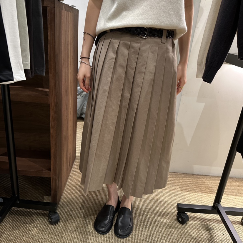 FEBRUARY 11韓國代購女裝新款真品熱賣休閑人氣推薦長裙FEBRUARY 11長裙圖色1