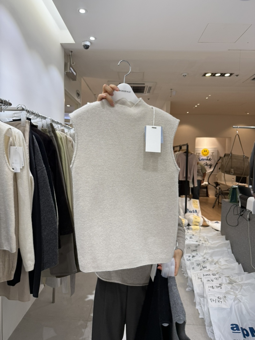 WOOD SAGE韓國代購女裝新品真品休閑熱賣推薦吊帶背心無袖WOOD SAGE吊帶/背心圖色2燕麥