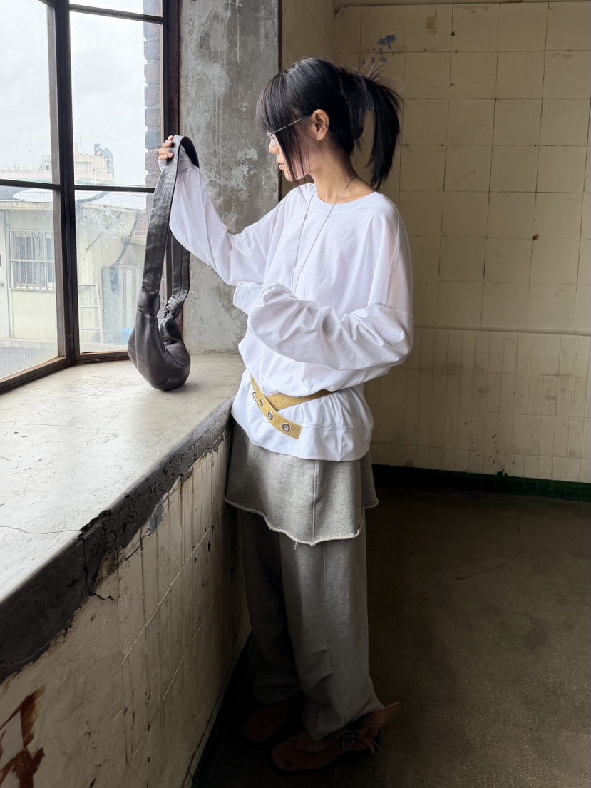 BAKING POWDER韓國直郵女士新款推薦時尚人氣真品熱賣衛衣BAKING POWDER衛衣