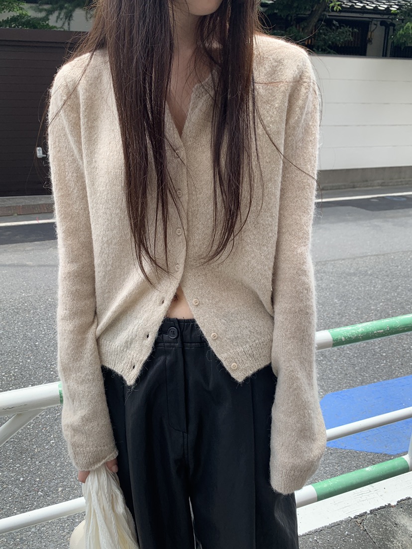 LOGARDEN東大門直郵女士新款時尚真品熱賣推薦針織衫馬海毛LO GARDEN針織衫圖色1