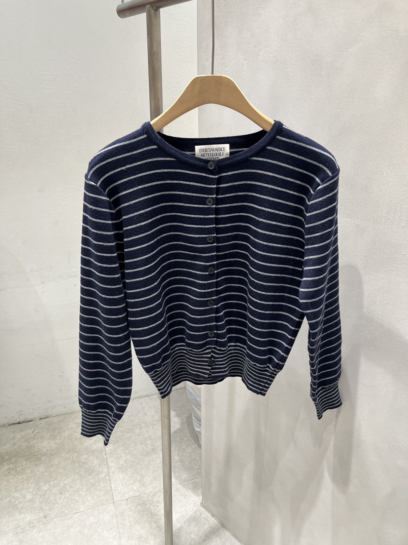 EVERCOMMERCE METICULOUSLY DESIGNED韓國直郵女士新品時尚針織衫開衫條紋EVERCOMMERCE METICULOUSLY DESIGNED針織衫圖色2