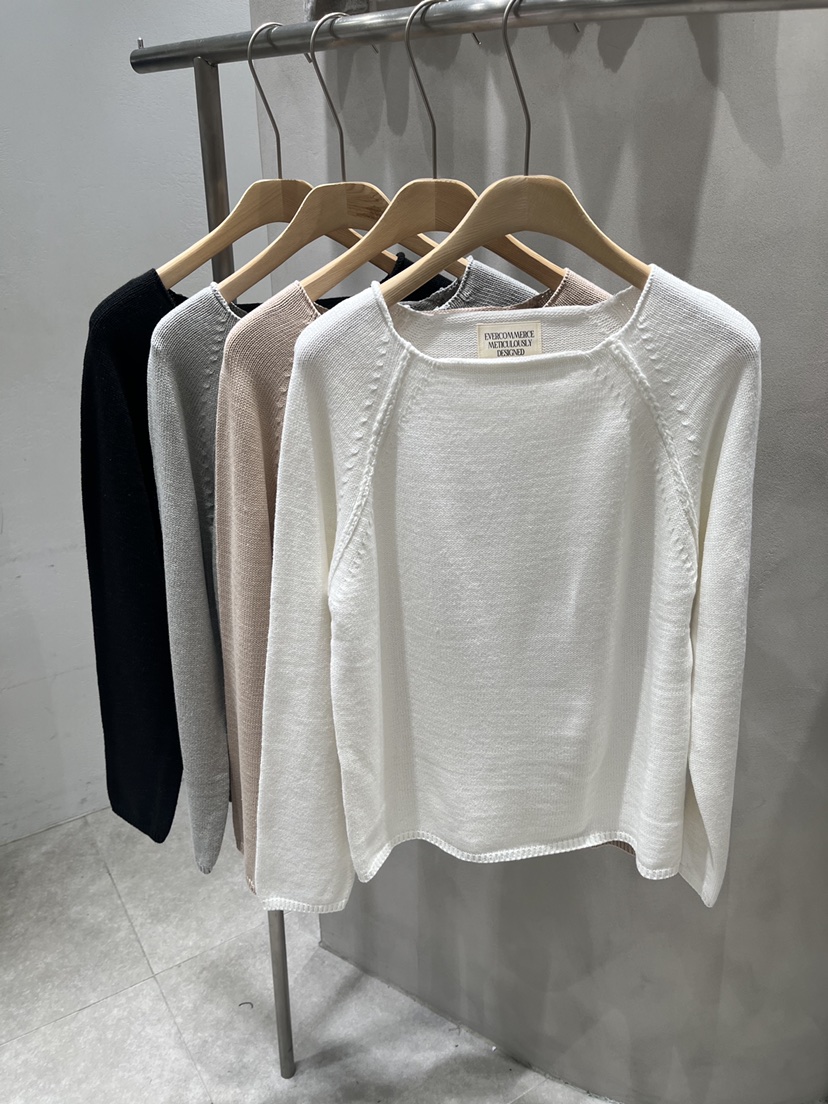EVERCOMMERCE METICULOUSLY DESIGNED東大門實拍女裝新款熱賣針織衫棉布EVERCOMMERCE METICULOUSLY DESIGNED針織衫