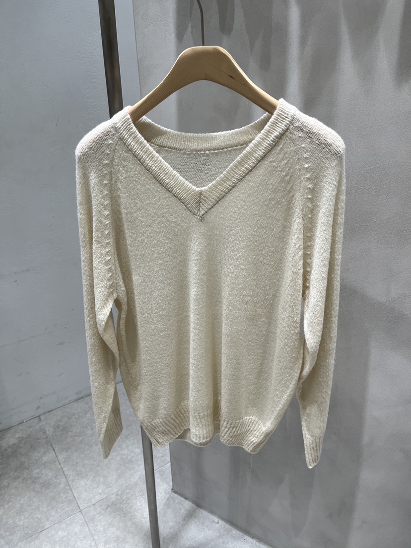 EVERCOMMERCE METICULOUSLY DESIGNED韓國代購女裝新款熱賣針織衫馬海毛EVERCOMMERCE METICULOUSLY DESIGNED針織衫圖色1