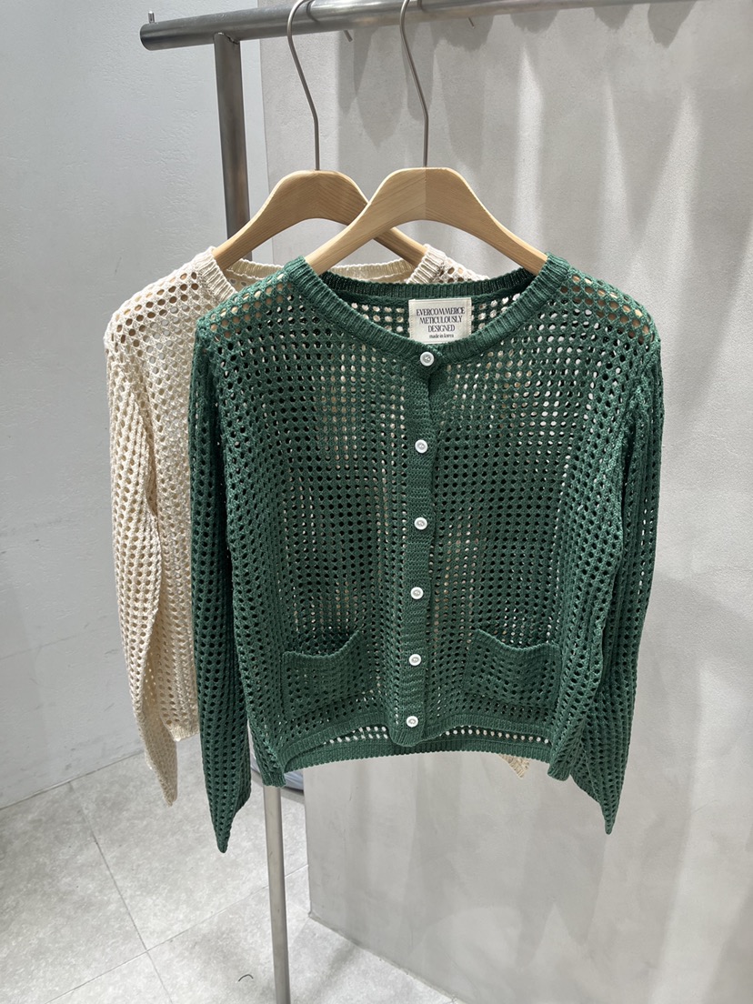 EVERCOMMERCE METICULOUSLY DESIGNED東大門代購女裝新品人氣針織衫EVERCOMMERCE METICULOUSLY DESIGNED針織衫