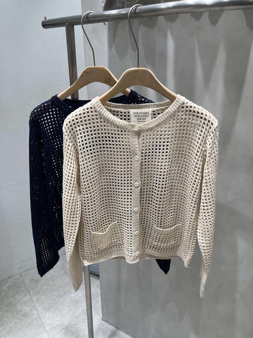 EVERCOMMERCE METICULOUSLY DESIGNED東大門代購女裝新品人氣針織衫EVERCOMMERCE METICULOUSLY DESIGNED針織衫