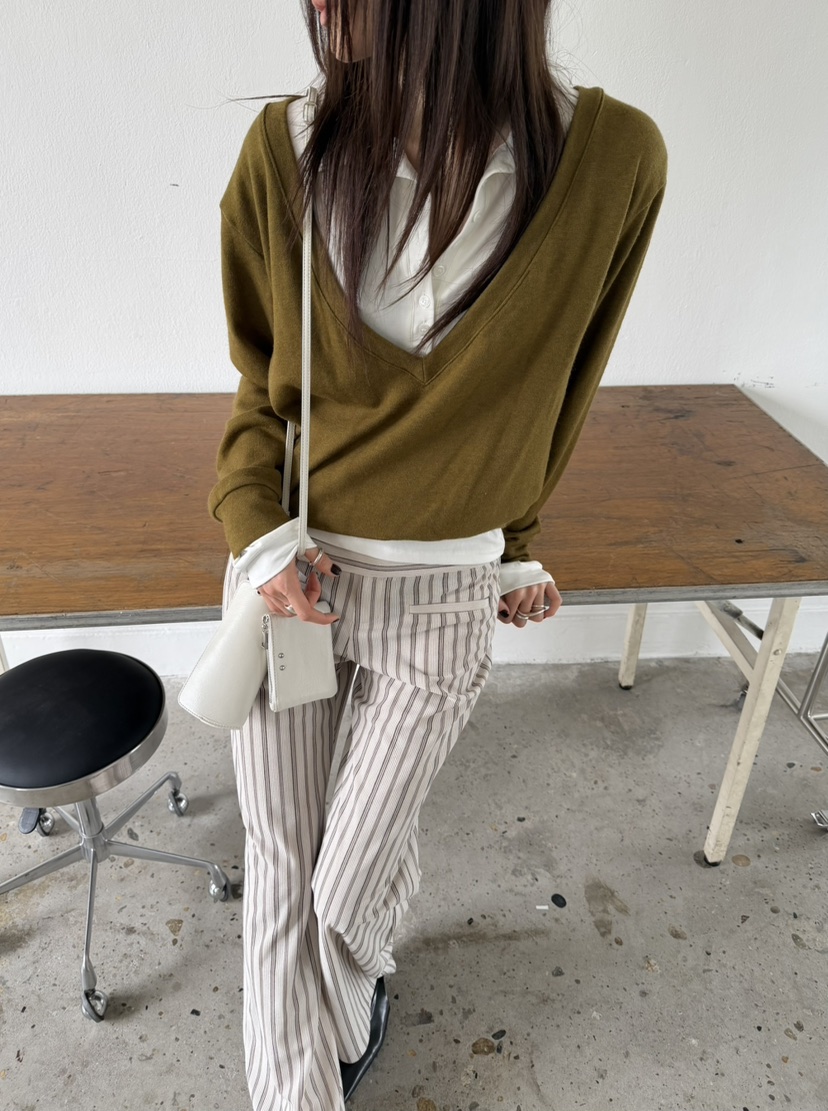 NOVUS韓國直郵女士新款人氣休閑推薦時尚熱賣真品衛衣V領深VNOVUS衛衣