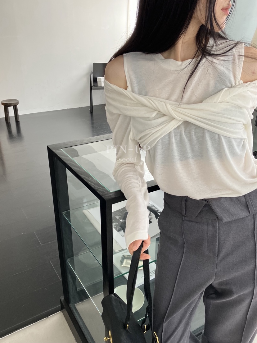PIN-UP韓國直郵女裝新品人氣休閑熱賣真品時尚推薦長袖T恤PIN-UP長袖T恤