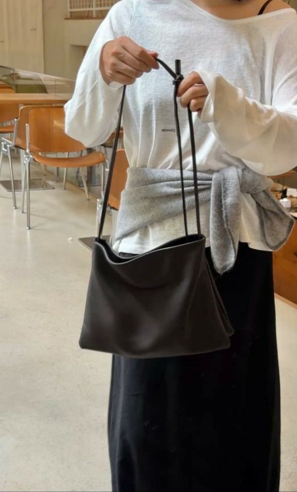 TROUVAILLE東大門直郵女裝新款人氣單肩斜跨包絨面革牛皮TROUVAILLE單肩/斜跨包