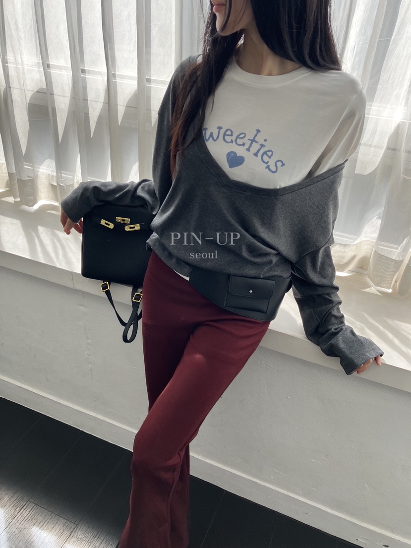 PIN-UP東大門實拍女裝新款休閑時尚熱賣推薦長袖T恤V領深VPIN-UP長袖T恤
