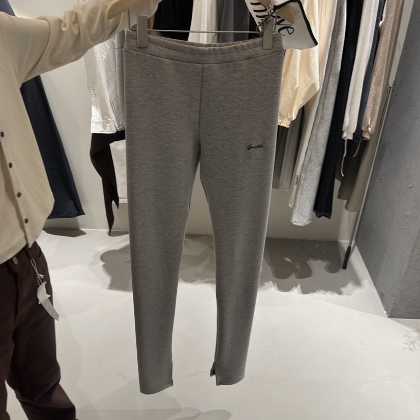 GENTLE B/LOVENTINA東大門直郵女裝新品時尚打底褲鯊魚褲修身GENTLE B/LOVENTINA打底褲/鯊魚褲圖色1