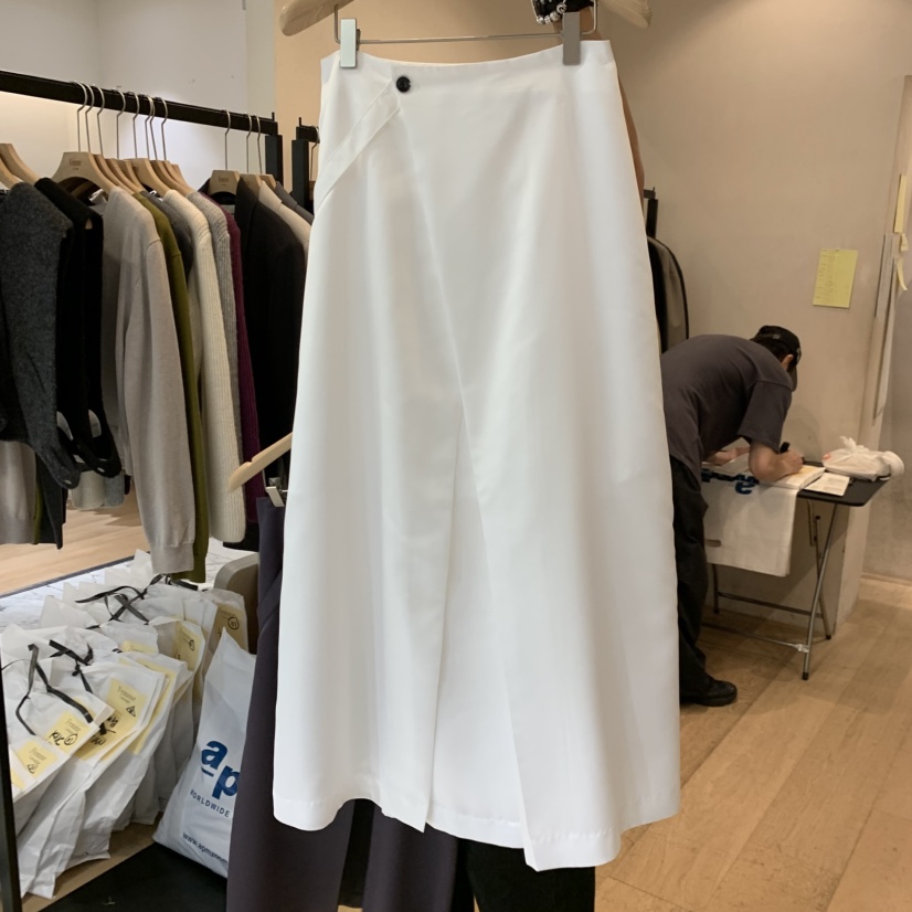 LA MAGIE FEMME東大門實拍女士新款熱賣真品半身裙中短裙Lamagie Femme半身裙/中短裙圖色1