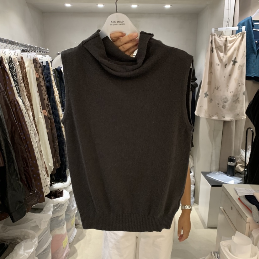 LOGROAD韓國直郵女裝新品時尚休閑推薦人氣熱賣真品吊帶背心LOG ROAD吊帶/背心圖色3