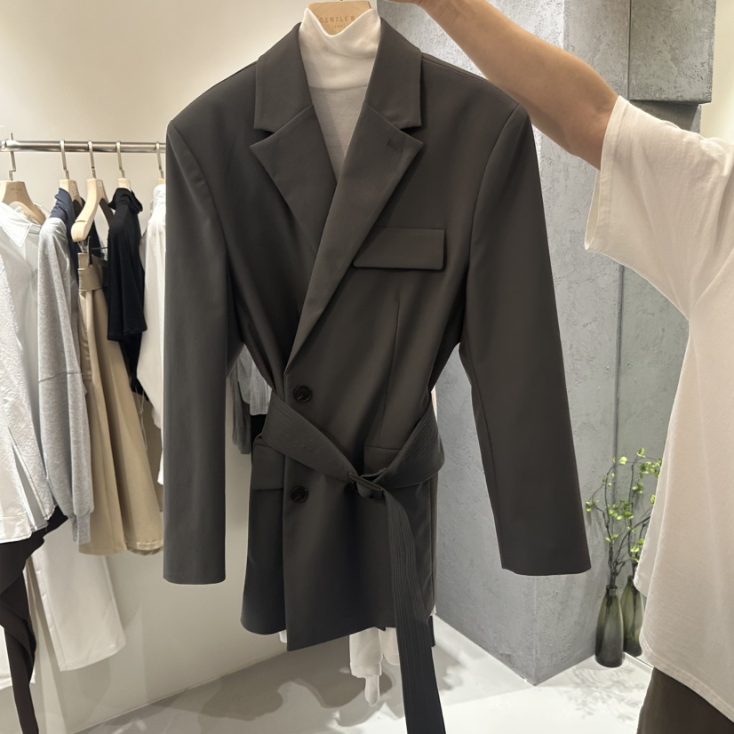 GENTLE B/LOVENTINA韓國代購女士新品時尚西裝西服含腰帶GENTLE B/LOVENTINA西裝/西服圖色2