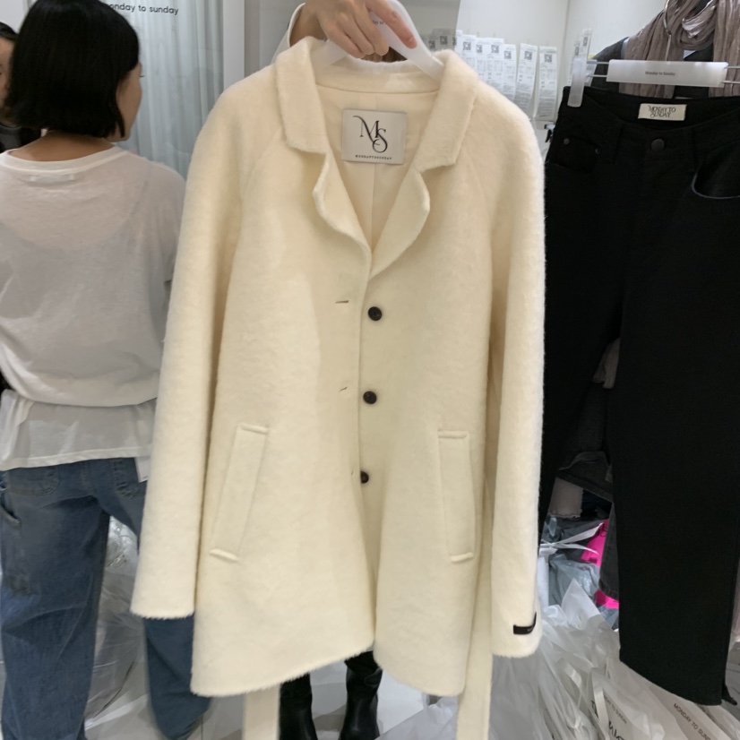 MONDAY TO SUNDAY東大門代購女士新品真品中長款大衣含腰帶MONDAY TO SUNDAY中長款大衣圖色1