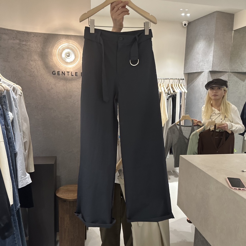 GENTLE B/LOVENTINA東大門實拍女裝新款人氣休閑褲含腰帶GENTLE B/LOVENTINA休閑褲圖色2