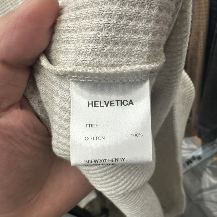HELVETICA東大門代購女裝新品休閑熱賣推薦時尚真品長袖T恤HELVETICA長袖T恤
