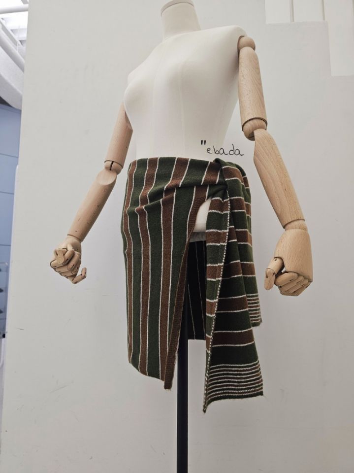 EBADA韓國代購女裝新品真品時尚休閑推薦圍巾披肩披肩開衫EBADA圍巾/披肩