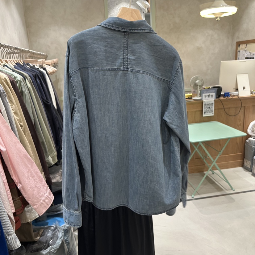 DELI JENNY韓國直郵女裝新款熱賣真品時尚人氣襯衫蕾絲衫DELI JENNY襯衫/蕾絲衫